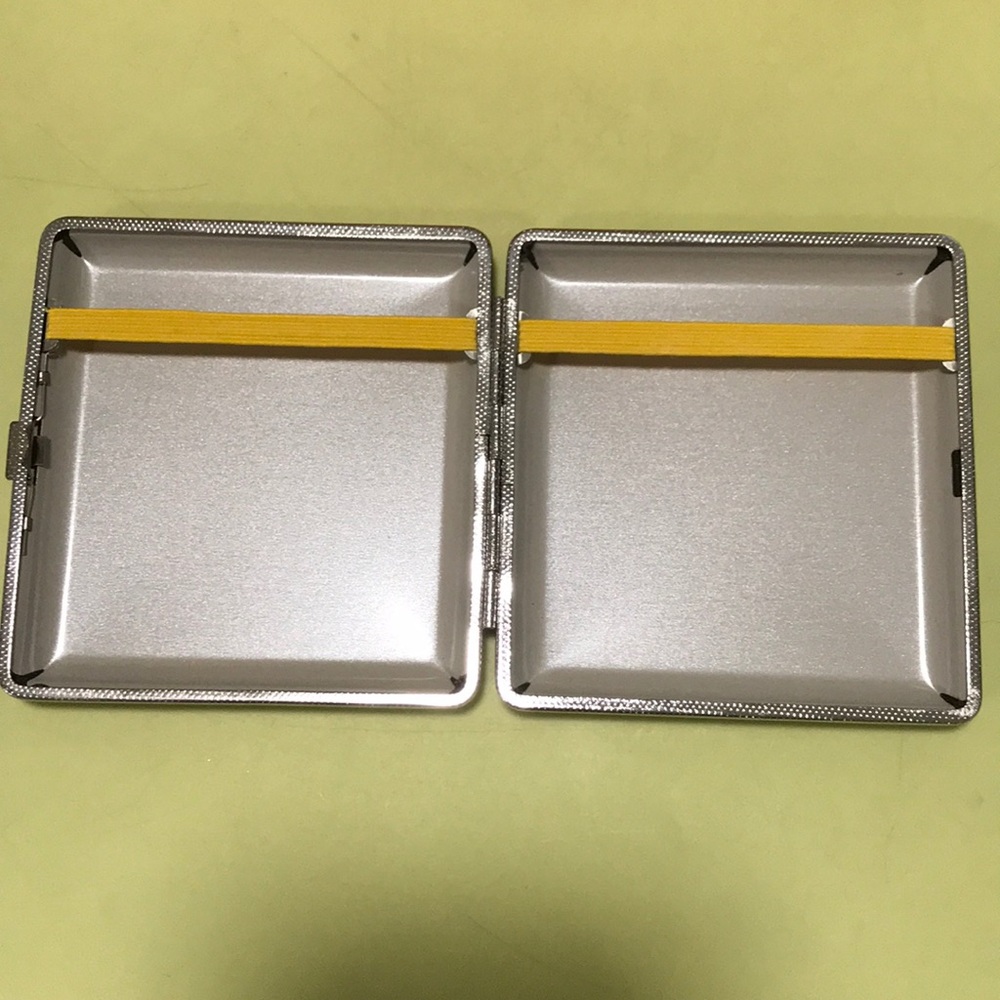 NWOT - Cigar / Cigarette case - Picture 2 of 7